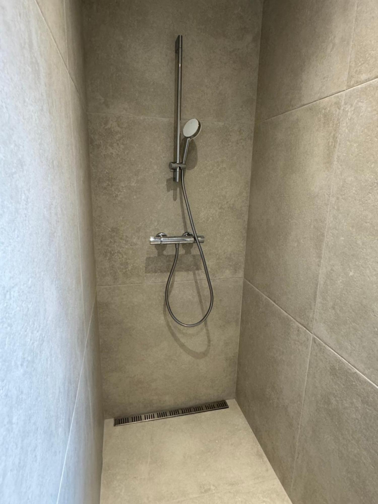 Chambre Privee Climatisee Avec Salle De Bains Partagee-Le Sapin Genay (Rhone) Екстериор снимка