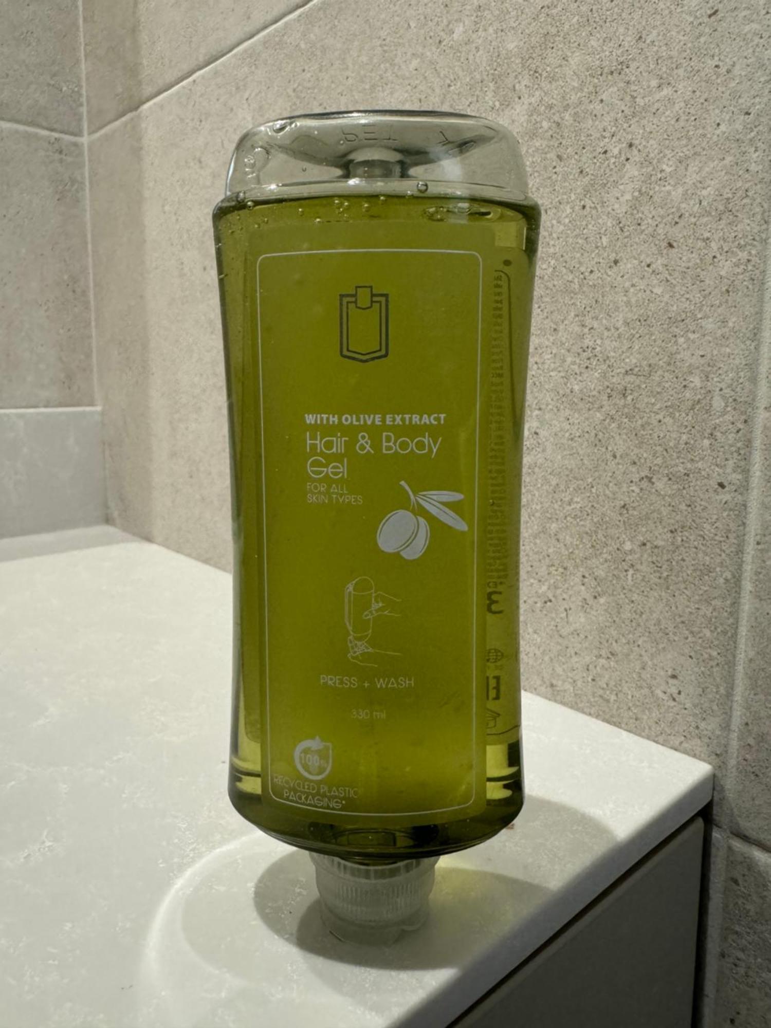 Chambre Privee Climatisee Avec Salle De Bains Partagee-Le Sapin Genay (Rhone) Екстериор снимка